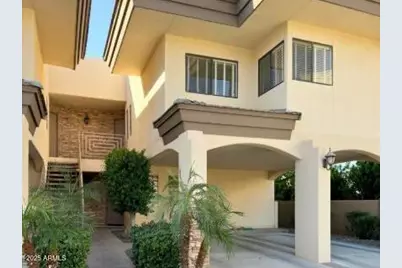 3235 E Camelback Road #104, Phoenix, AZ 85018 - Photo 1