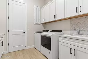 9619 E Solina Ave, Mesa, AZ 85212 - Photo 16