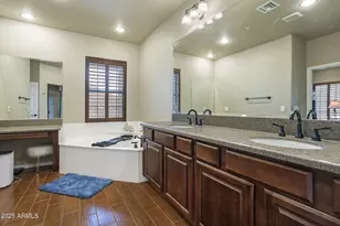 3935 E Rough Rider Rd, Phoenix, AZ 85050 - Photo 10