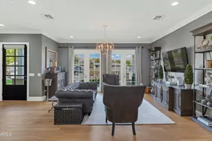 3319 E Medlock Dr, Phoenix, AZ 85018 - Photo 14