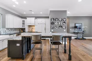 3319 E Medlock Dr, Phoenix, AZ 85018 - Photo 16