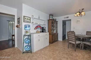 1017 W Anderson Dr, Phoenix, AZ 85023 - Photo 8