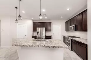 11920 W El Cortez Pl, Peoria, AZ 85383 - Photo 4