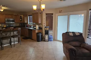 8814 W Magnolia St, Tolleson, AZ 85353 - Photo 2
