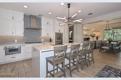 10721 W Realgar Road, Peoria, AZ 85383 - Photo 4