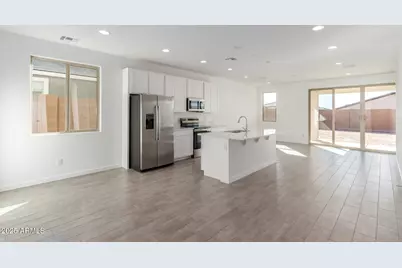 18551 E Bianca Way, Gold Canyon, AZ 85118 - Photo 2