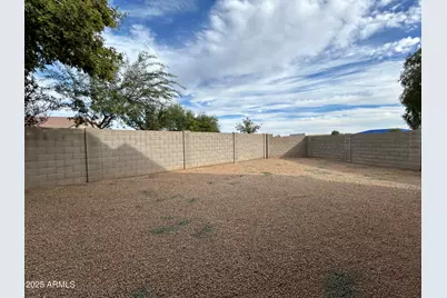 2201 S 112th Avenue, Avondale, AZ 85323 - Photo 14