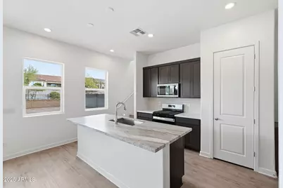 18022 W Bighorn Avenue, Goodyear, AZ 85338 - Photo 12