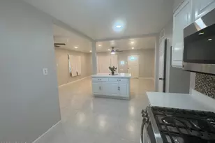 2332 E Flower St, Phoenix, AZ 85016 - Photo 14