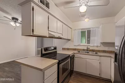 753 N 97th Street, Mesa, AZ 85207 - Photo 10