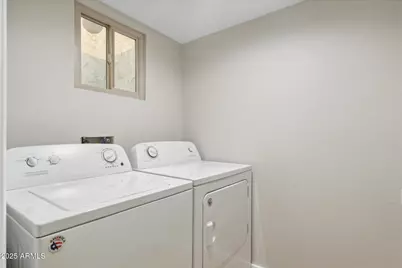 7302 E Rancho Vista Drive, Scottsdale, AZ 85251 - Photo 8