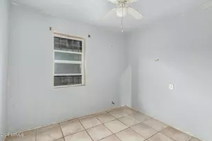 2912 E Monroe Street E, Phoenix, AZ 85034 - Photo 16