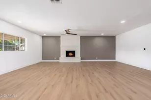 6221 N 20th Ln, Phoenix, AZ 85015 - Photo 14