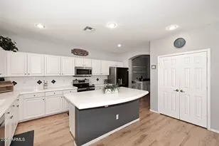 13563 W Boca Raton Rd, Surprise, AZ 85379 - Photo 6