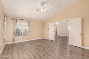 11010 W Griswold Rd, Peoria, AZ 85345 - Photo 18