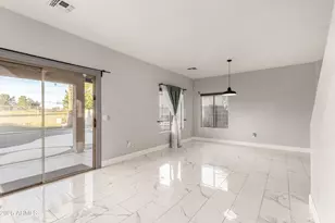 11010 W Griswold Rd, Peoria, AZ 85345 - Photo 10