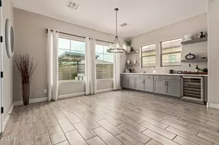 11807 W Pkwy Ln, Avondale, AZ 85323 - Photo 10