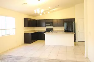 727 W Judi Dr, Casa Grande, AZ 85122 - Photo 8