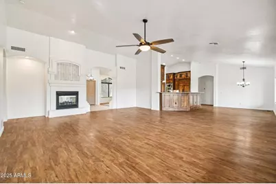 512 E Jordon Lane, Phoenix, AZ 85086 - Photo 10