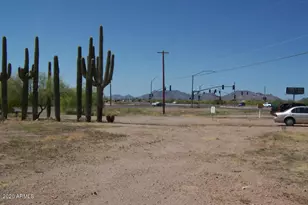 1483 S Tomahawk Rd, Apache Junction, AZ 85119 - Photo 1