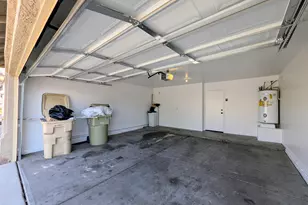 7059 W Gardenia Ave, Glendale, AZ 85303 - Photo 46