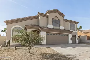 1347 E Redwood Ln, Phoenix, AZ 85048 - Photo 2