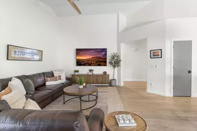 1123 E Fern Drive S #South, Phoenix, AZ 85014 - Photo 16