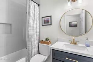 1123 E Fern Dr S, Phoenix, AZ 85014 - Photo 24