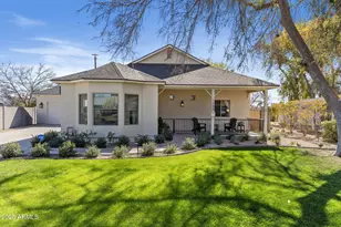 1123 E Fern Dr S, Phoenix, AZ 85014 - Photo 1