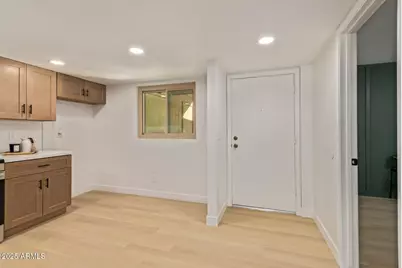 2440 W Rue De Lamour Avenue W, Phoenix, AZ 85029 - Photo 10