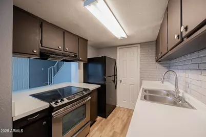 5440 W Belleview Street, Phoenix, AZ 85043 - Photo 8