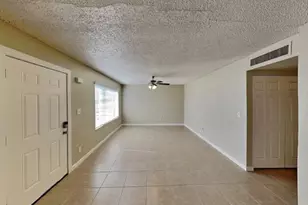 2022 W Windrose Dr, Phoenix, AZ 85029 - Photo 2