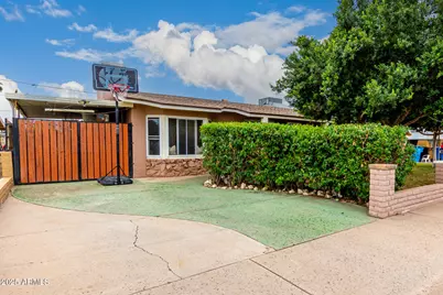 3313 W Surrey Avenue, Phoenix, AZ 85029 - Photo 2