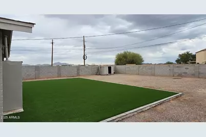 870 W Taylor Avenue, Coolidge, AZ 85128 - Photo 12