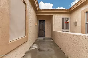 26 S Quinn Cir, Mesa, AZ 85206 - Photo 6