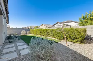 17566 W Country Club Terrace, Surprise, AZ 85387 - Photo 36