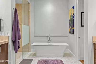 2 Biltmore Estate #106, Phoenix, AZ 85016 - Photo 34