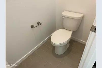 17401 W Red Fox Road, Surprise, AZ 85387 - Photo 14