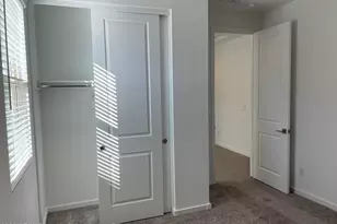 17401 W Red Fox Rd, Surprise, AZ 85387 - Photo 20