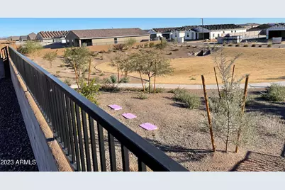 17401 W Red Fox Road, Surprise, AZ 85387 - Photo 38