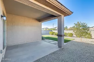 17736 W Paraiso Dr, Surprise, AZ 85387 - Photo 34