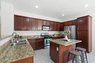 17752 W Tasha Dr, Surprise, AZ 85388 - Photo 12