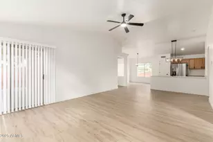 2097 N Pine Pl, Casa Grande, AZ 85122 - Photo 2