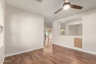 28422 N 32nd Ln, Phoenix, AZ 85083 - Photo 8