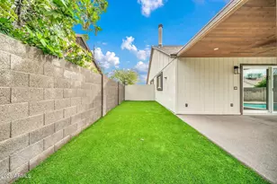 6720 N 71st Ave, Glendale, AZ 85303 - Photo 34