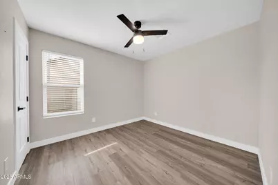 6720 N 71st Avenue, Glendale, AZ 85303 - Photo 22