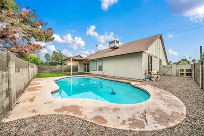 6720 N 71st Avenue, Glendale, AZ 85303 - Photo 32