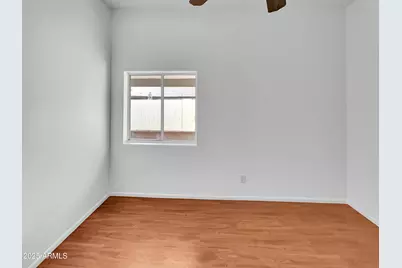 9044 N 47th Court, Glendale, AZ 85302 - Photo 14