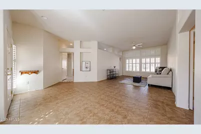 14204 W Wagon Wheel Drive, Sun City West, AZ 85375 - Photo 12