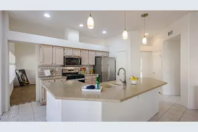 14204 W Wagon Wheel Drive, Sun City West, AZ 85375 - Photo 4